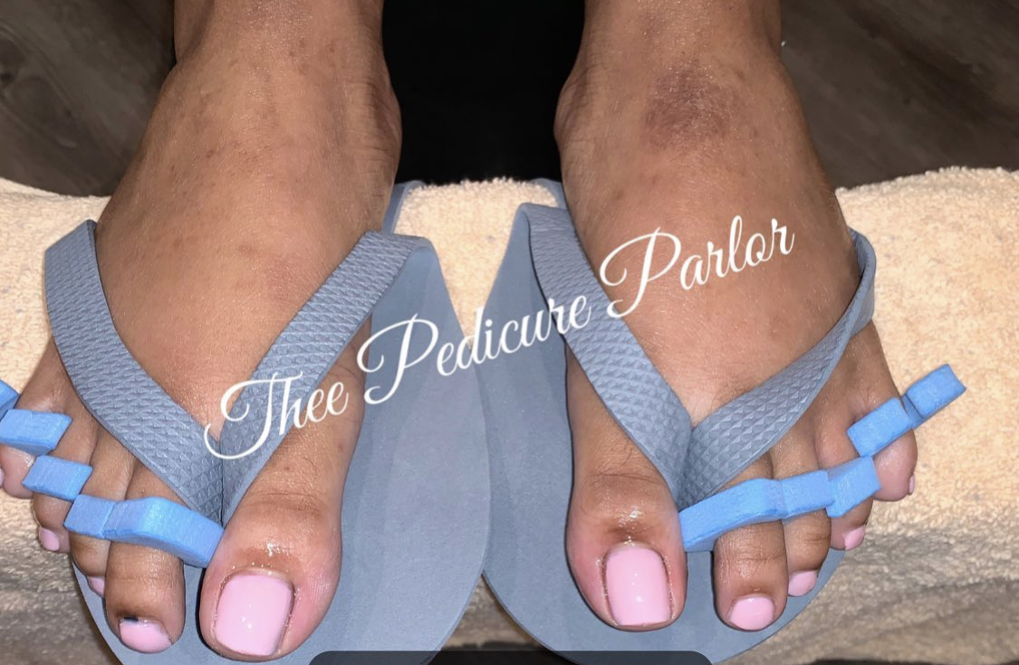 Pinky Toes Pinky Toes