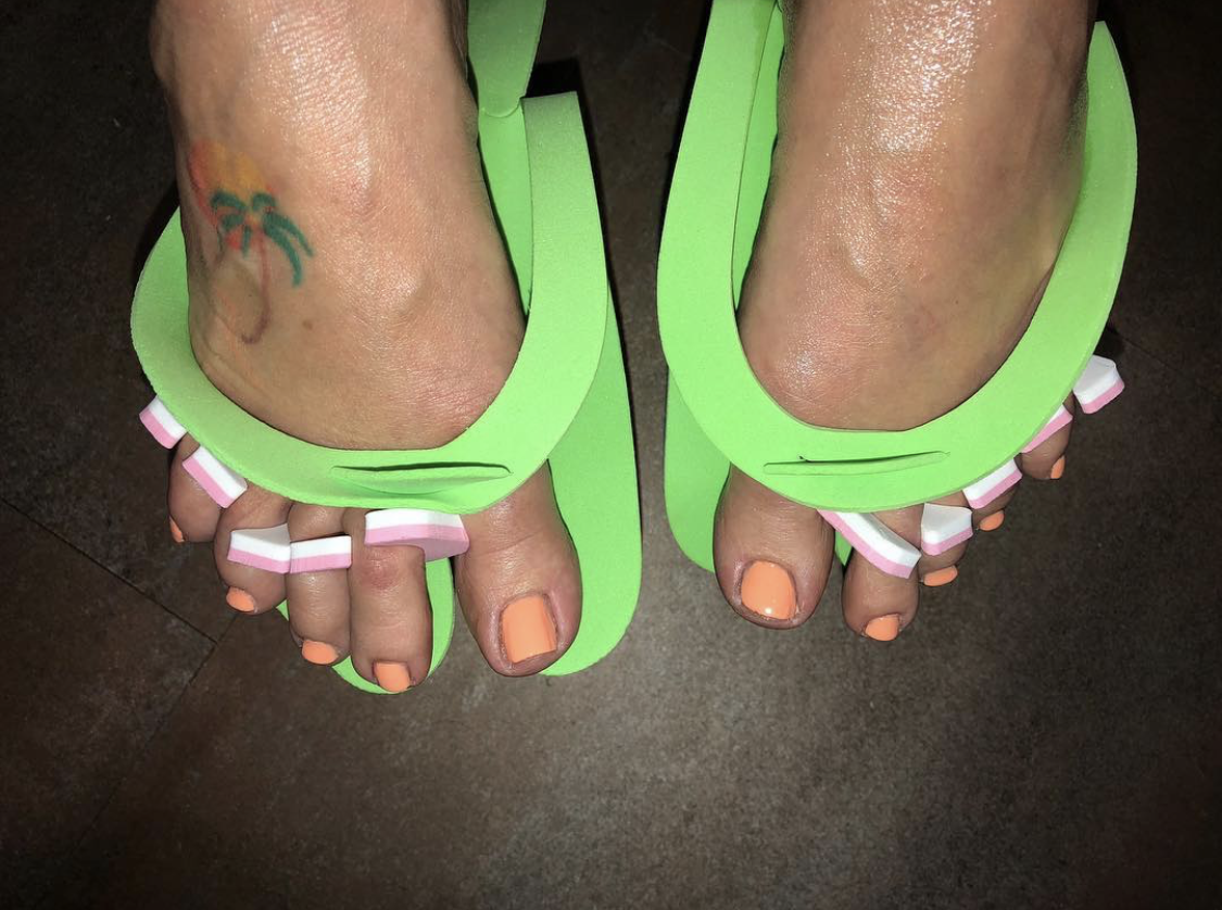 peach toes peach toes